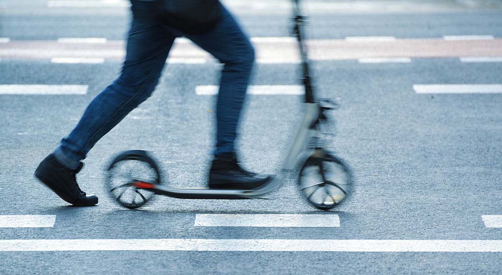 Polizza obbligatoria per monopattini elettrici e biciclette nel cremasco: il gioco è iniziato