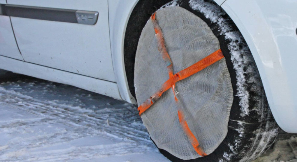 Calze da neve omologate in Italia e nel cremasco